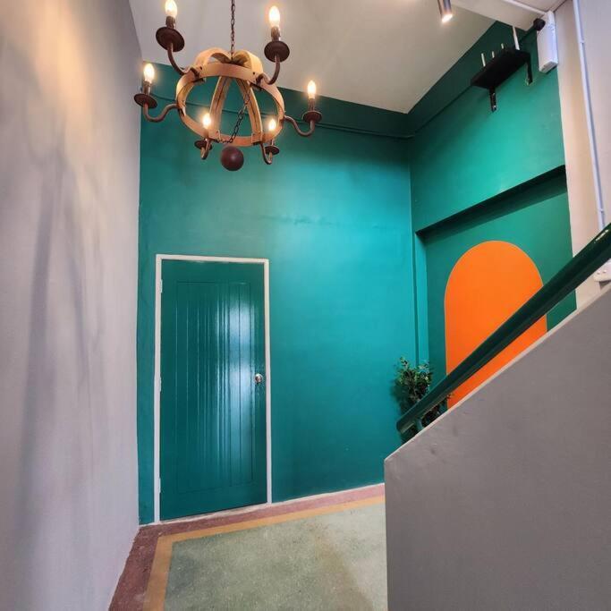 Town Centre-retro 4pax Apartment *