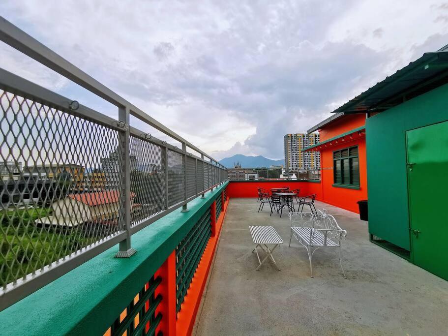 Town Centre-retro 4pax Apartment