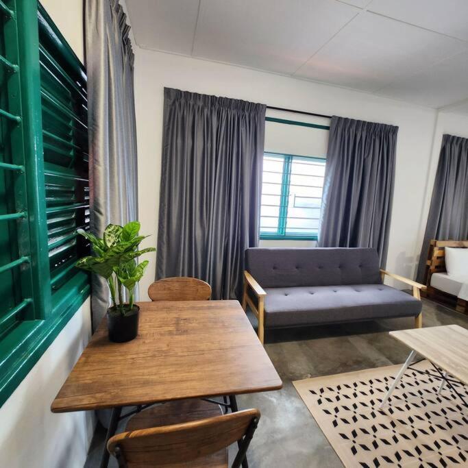 Town Centre-retro 4pax Apartment Ipoh